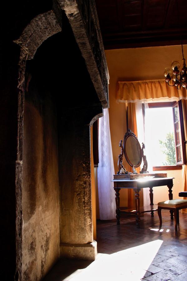 Villa Aurora Di Ferracciano บอร์โก ซาน ลอเรนโซ ภายนอก รูปภาพ