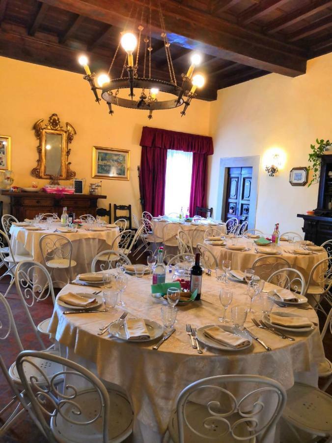 Villa Aurora Di Ferracciano บอร์โก ซาน ลอเรนโซ ภายนอก รูปภาพ