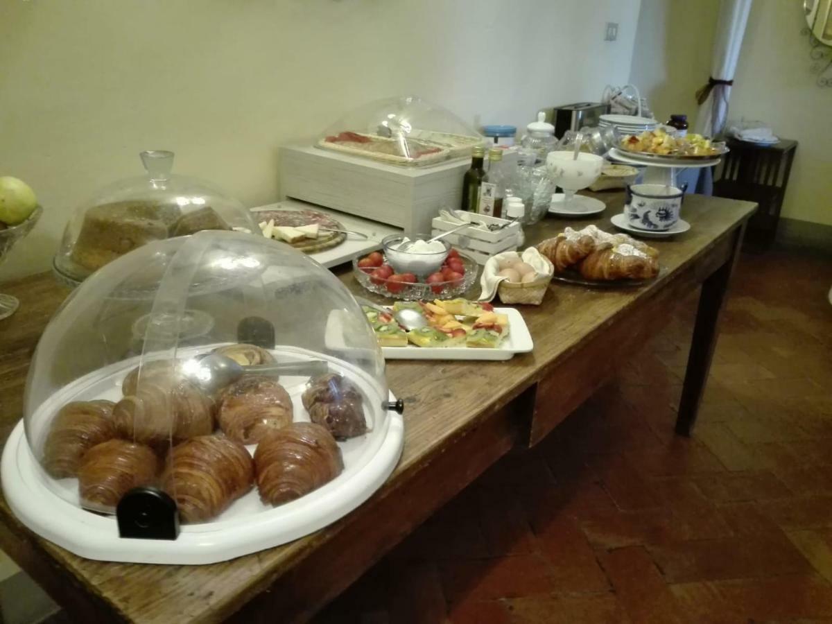 Villa Aurora Di Ferracciano บอร์โก ซาน ลอเรนโซ ภายนอก รูปภาพ